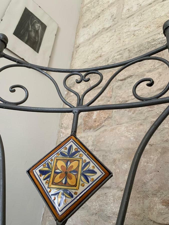 Fiori Catene Tra Le Torri Conversano Eksteriør bilde